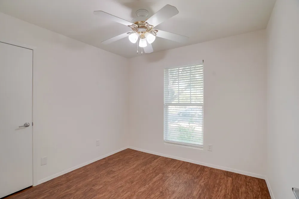 7100 Barnsdale Way Austin, TX 78745