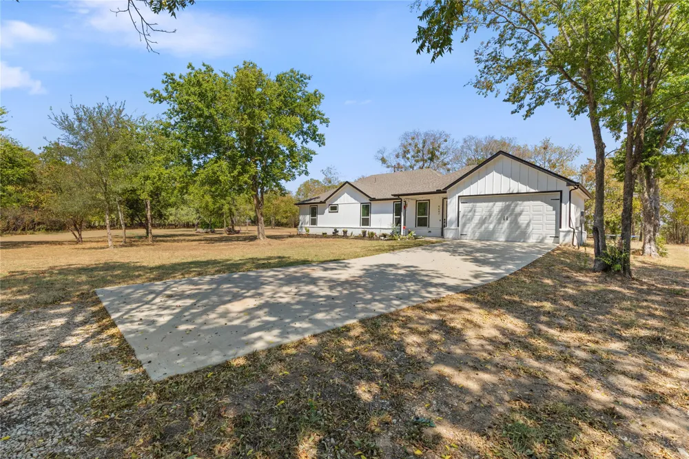 9647 Fm 1836 Kaufman, TX 75142