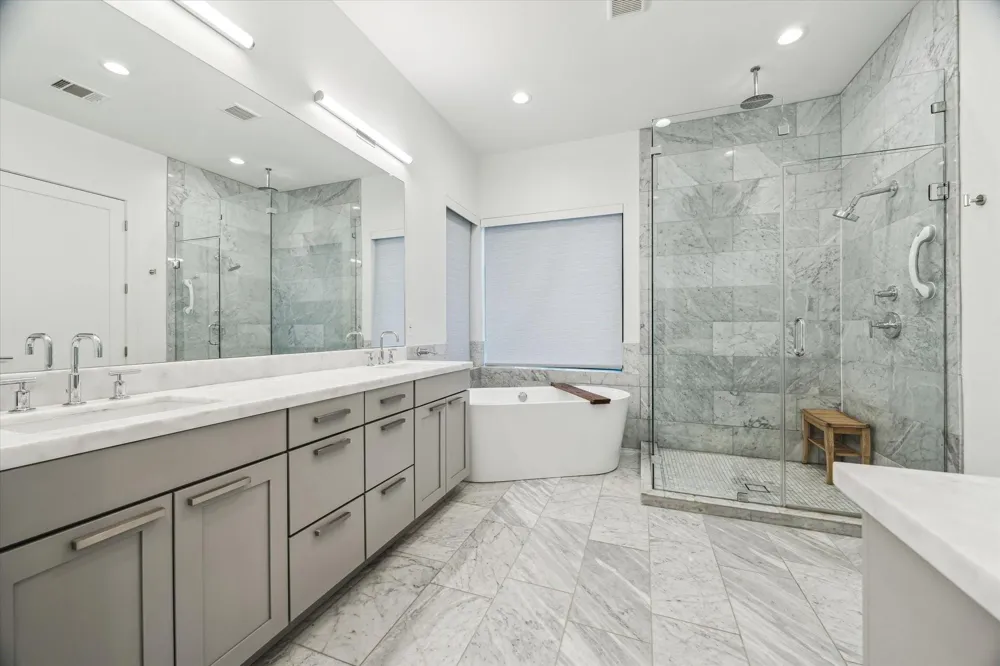 1010 Waltway Drive Houston, TX 77008