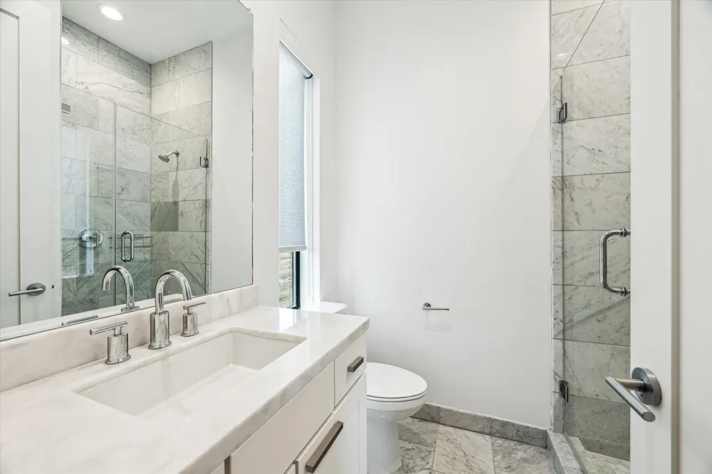1010 Waltway Drive Houston, TX 77008