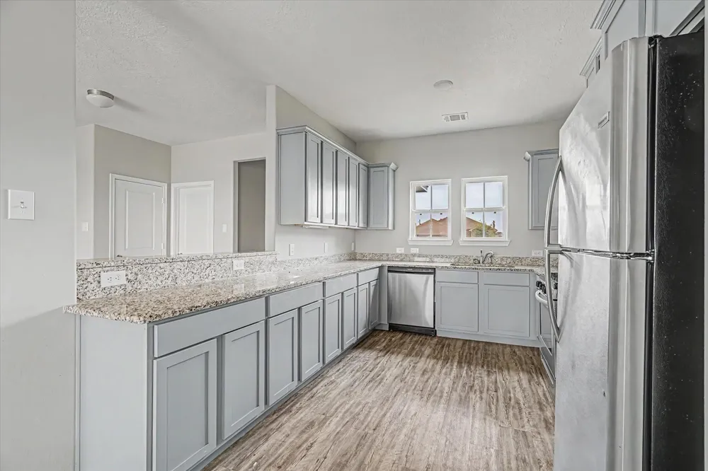 66 County Road 5102c Cleveland, TX 77327
