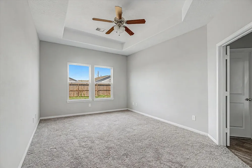 66 County Road 5102c Cleveland, TX 77327