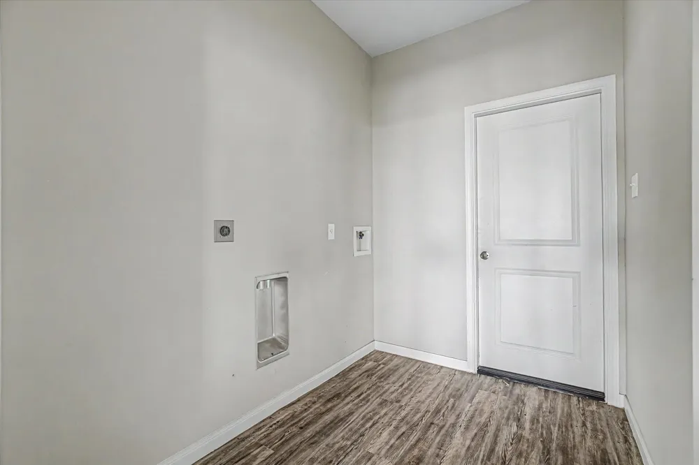 66 County Road 5102c Cleveland, TX 77327