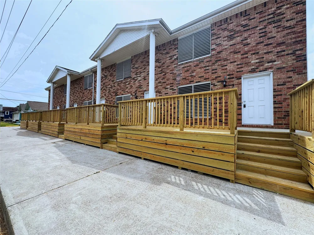 711 7th Street #2 Galveston, TX 77550