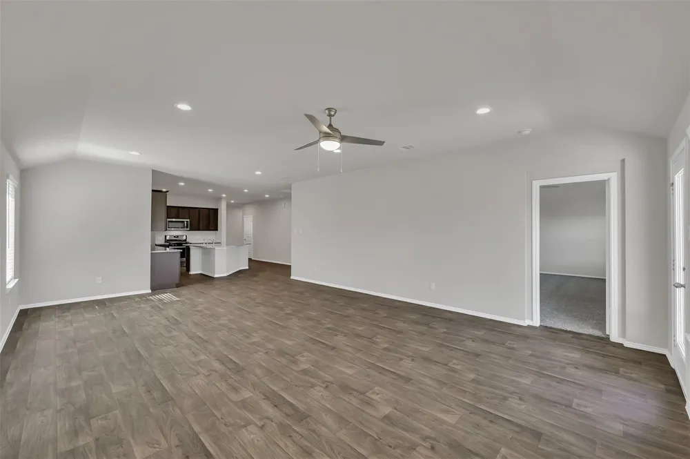 6212 Hendricks Harbor Drive Conroe, TX 77304