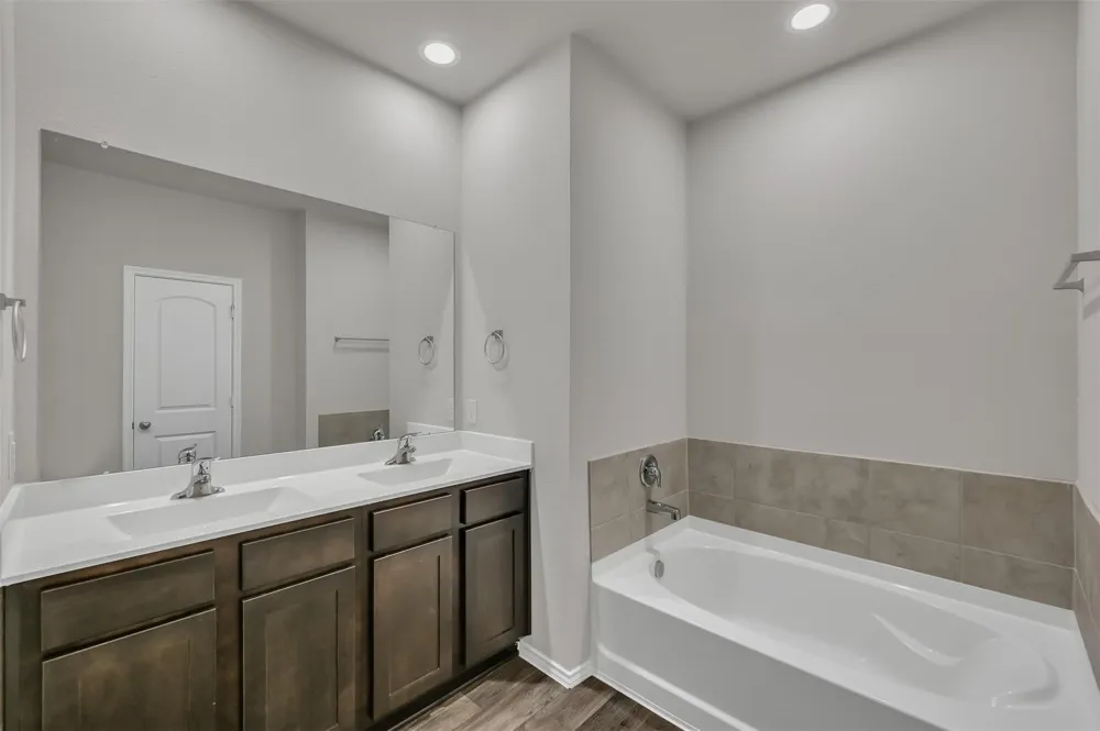 6212 Hendricks Harbor Drive Conroe, TX 77304