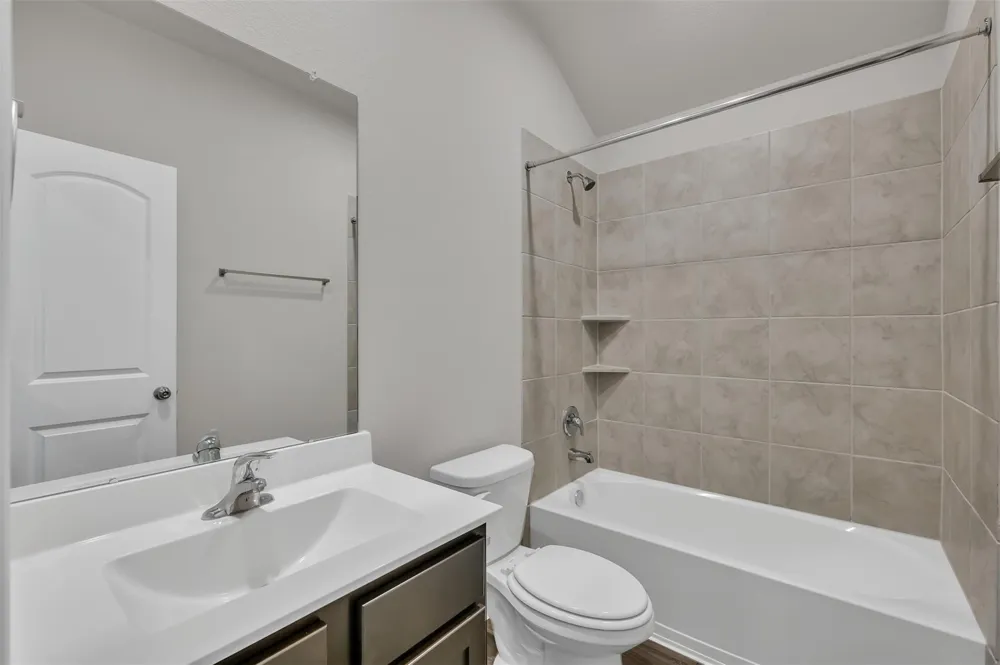 6212 Hendricks Harbor Drive Conroe, TX 77304