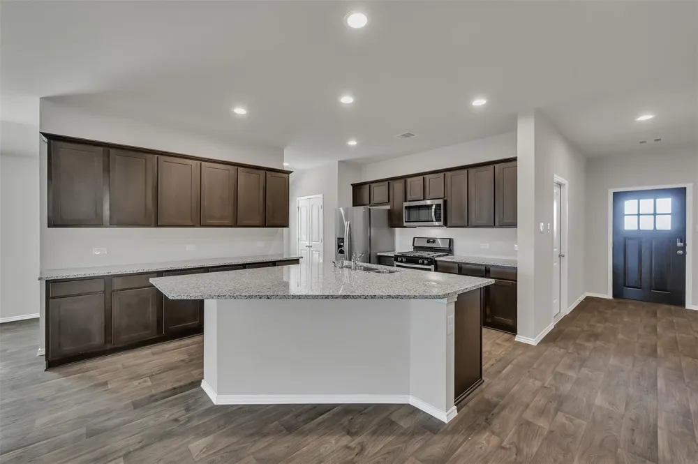 6212 Hendricks Harbor Drive Conroe, TX 77304