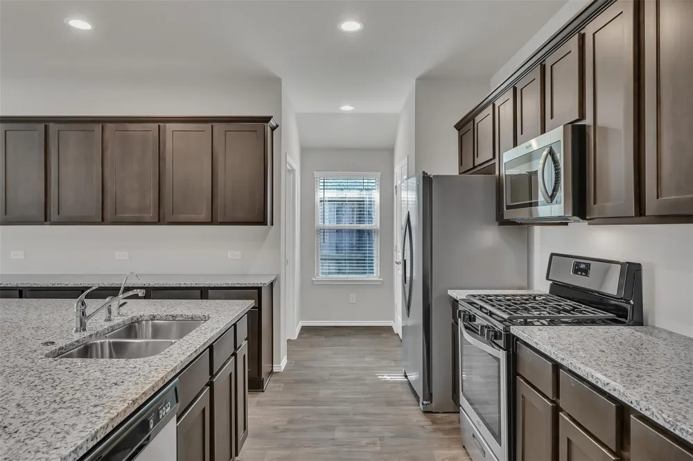 6212 Hendricks Harbor Drive Conroe, TX 77304