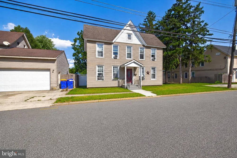 216 WEINER AVENUE Harrington, DE 19952