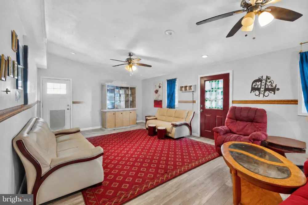 216 WEINER AVENUE Harrington, DE 19952