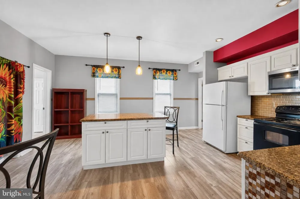 216 WEINER AVENUE Harrington, DE 19952
