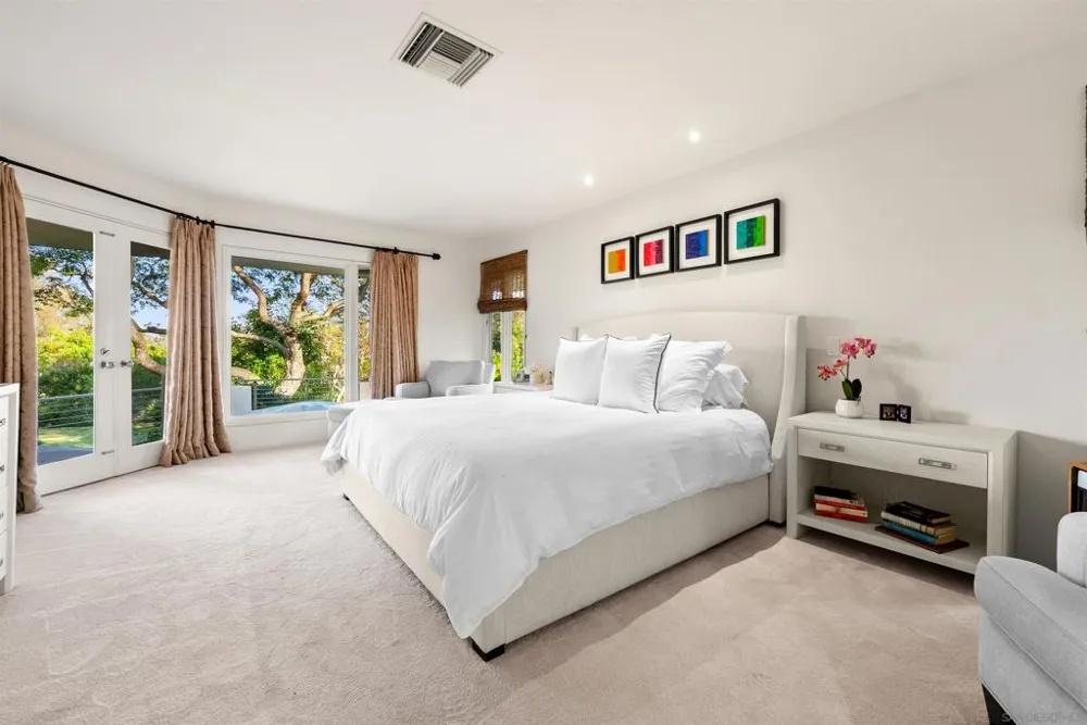 5491 Calzada del Bosque Rancho Santa Fe, CA 92067