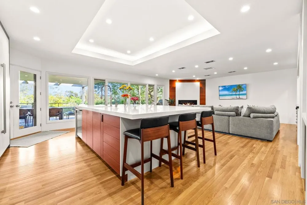 5491 Calzada del Bosque Rancho Santa Fe, CA 92067