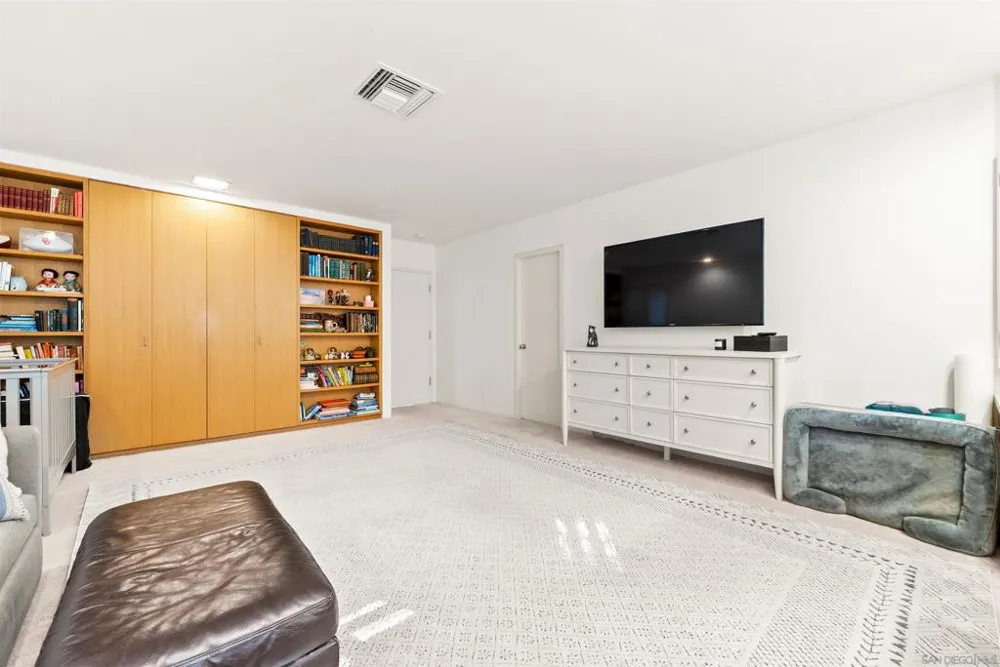 5491 Calzada del Bosque Rancho Santa Fe, CA 92067