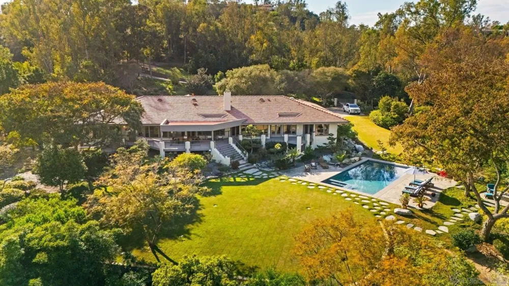5491 Calzada del Bosque Rancho Santa Fe, CA 92067