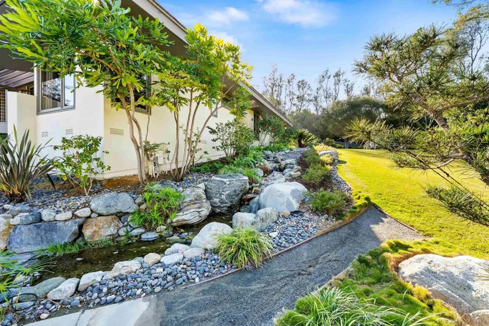 5491 Calzada del Bosque Rancho Santa Fe, CA 92067