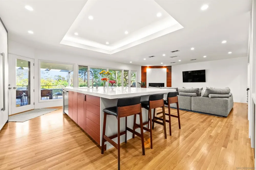 5491 Calzada del Bosque Rancho Santa Fe, CA 92067
