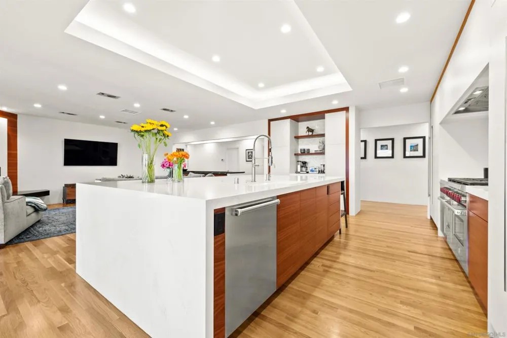 5491 Calzada del Bosque Rancho Santa Fe, CA 92067