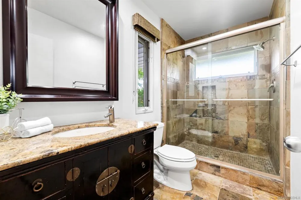 5491 Calzada del Bosque Rancho Santa Fe, CA 92067
