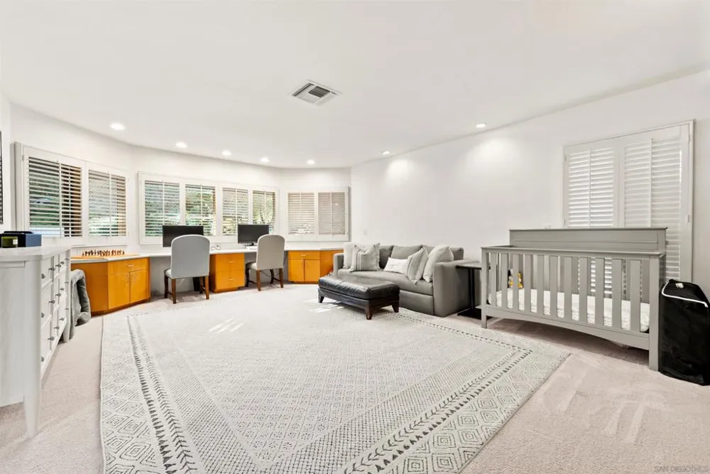5491 Calzada del Bosque Rancho Santa Fe, CA 92067