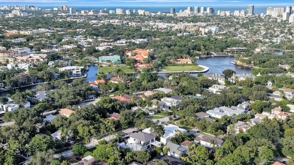 1014 SE 5th Court Fort Lauderdale, FL 33301