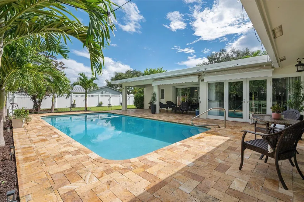 2740 NW 106th Avenue Coral Springs, FL 33065