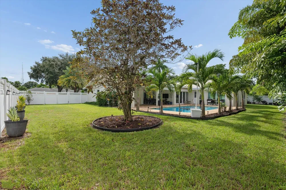 2740 NW 106th Avenue Coral Springs, FL 33065