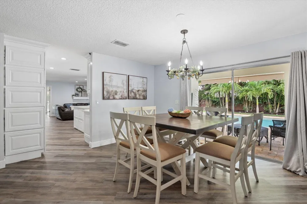 2740 NW 106th Avenue Coral Springs, FL 33065