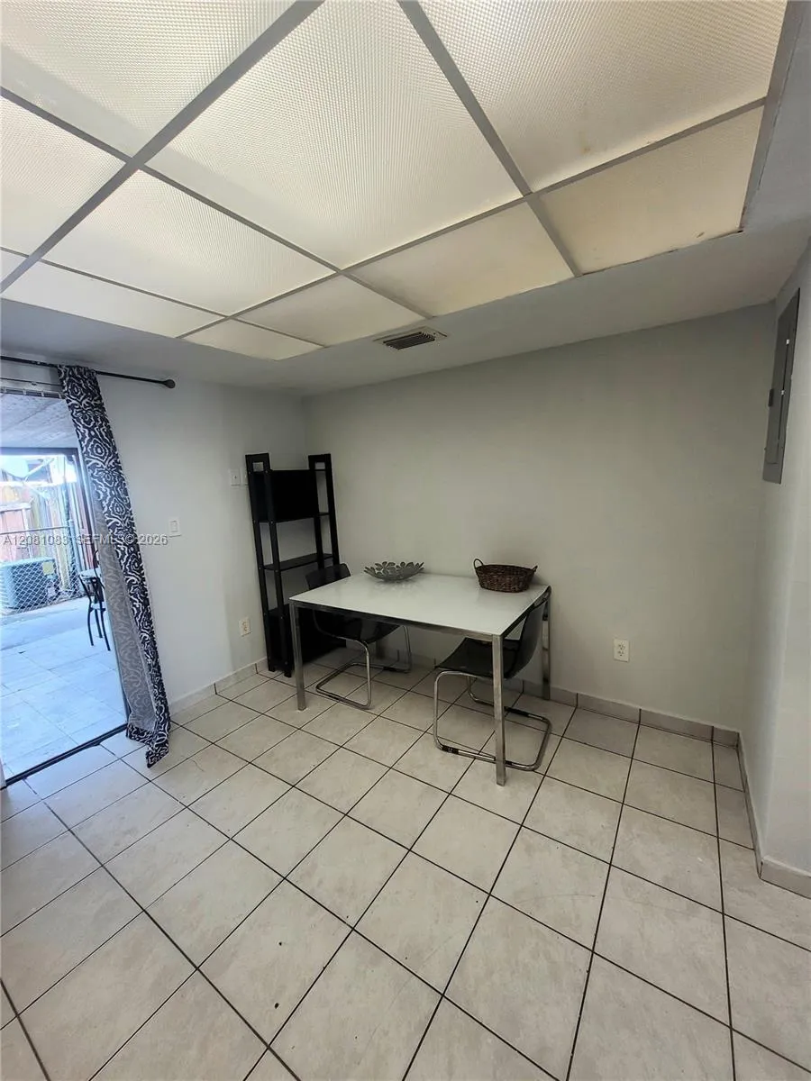 3973 W 9th Ln #3 Hialeah, FL 33012