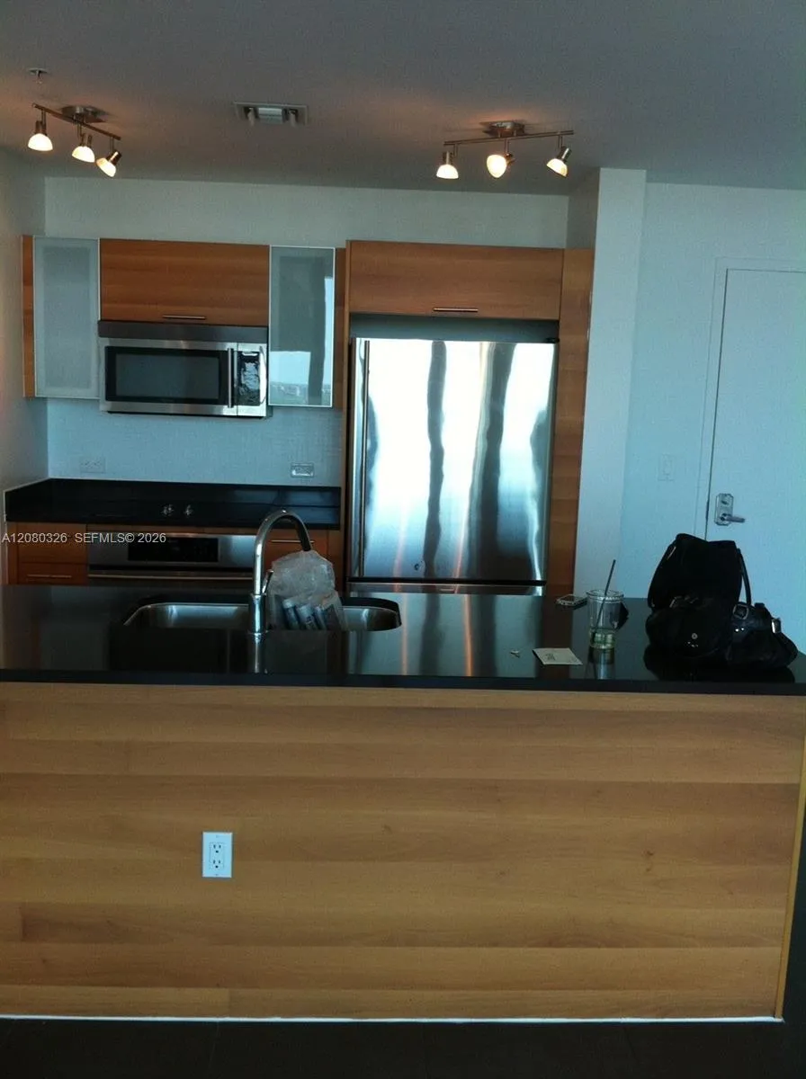 3301 NE 1st Ave #H2803 Miami, FL 33137