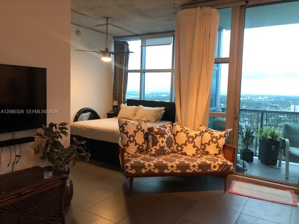 3301 NE 1st Ave #H2803 Miami, FL 33137
