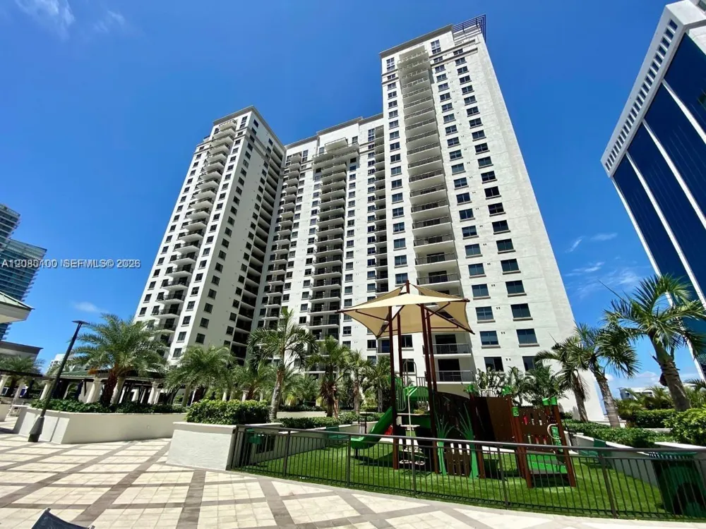 999 SW 1st Ave #3202 Miami, FL 33130