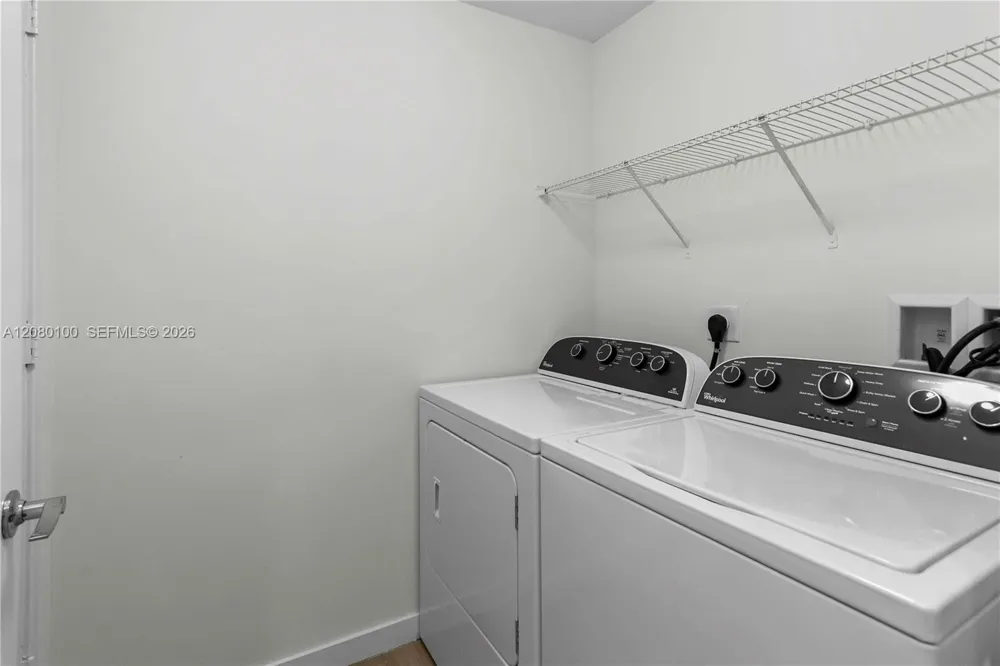 999 SW 1st Ave #3202 Miami, FL 33130