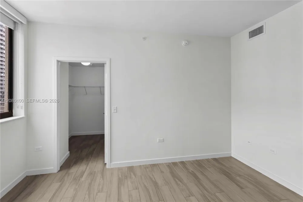 999 SW 1st Ave #3202 Miami, FL 33130
