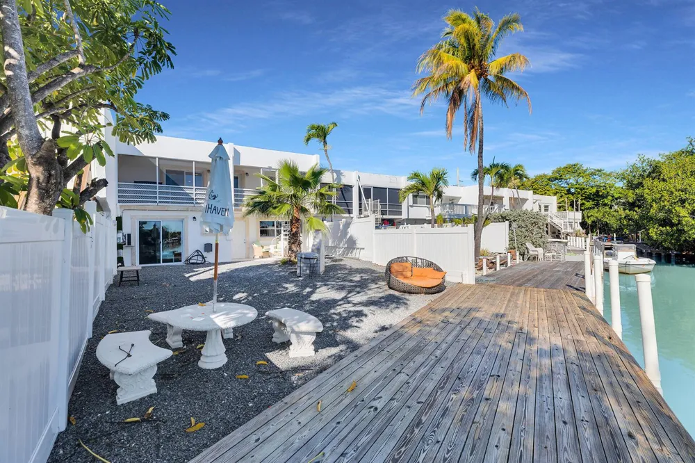 100 IROQUOIS DRIVE #5 Islamorada, FL 33036