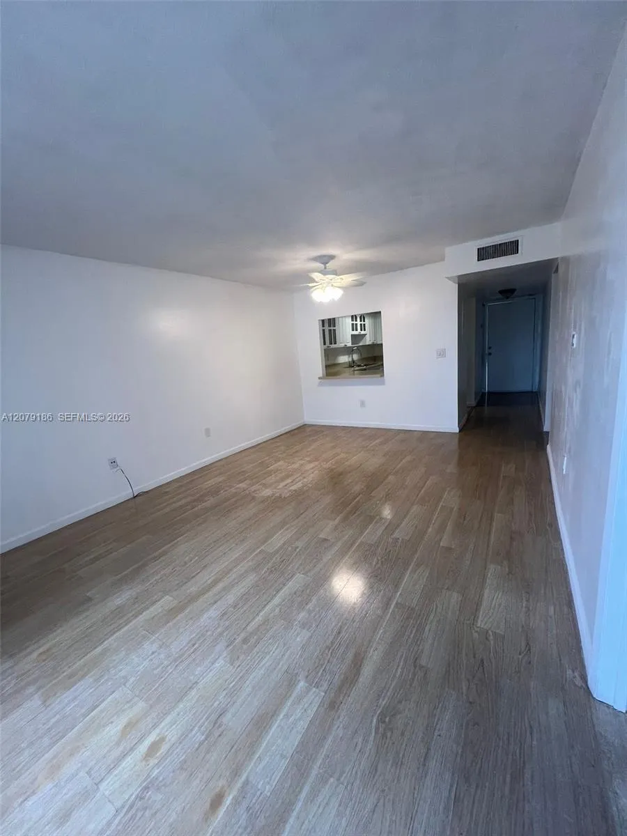 10090 NW 80th Ct #1347 Hialeah Gardens, FL 33016