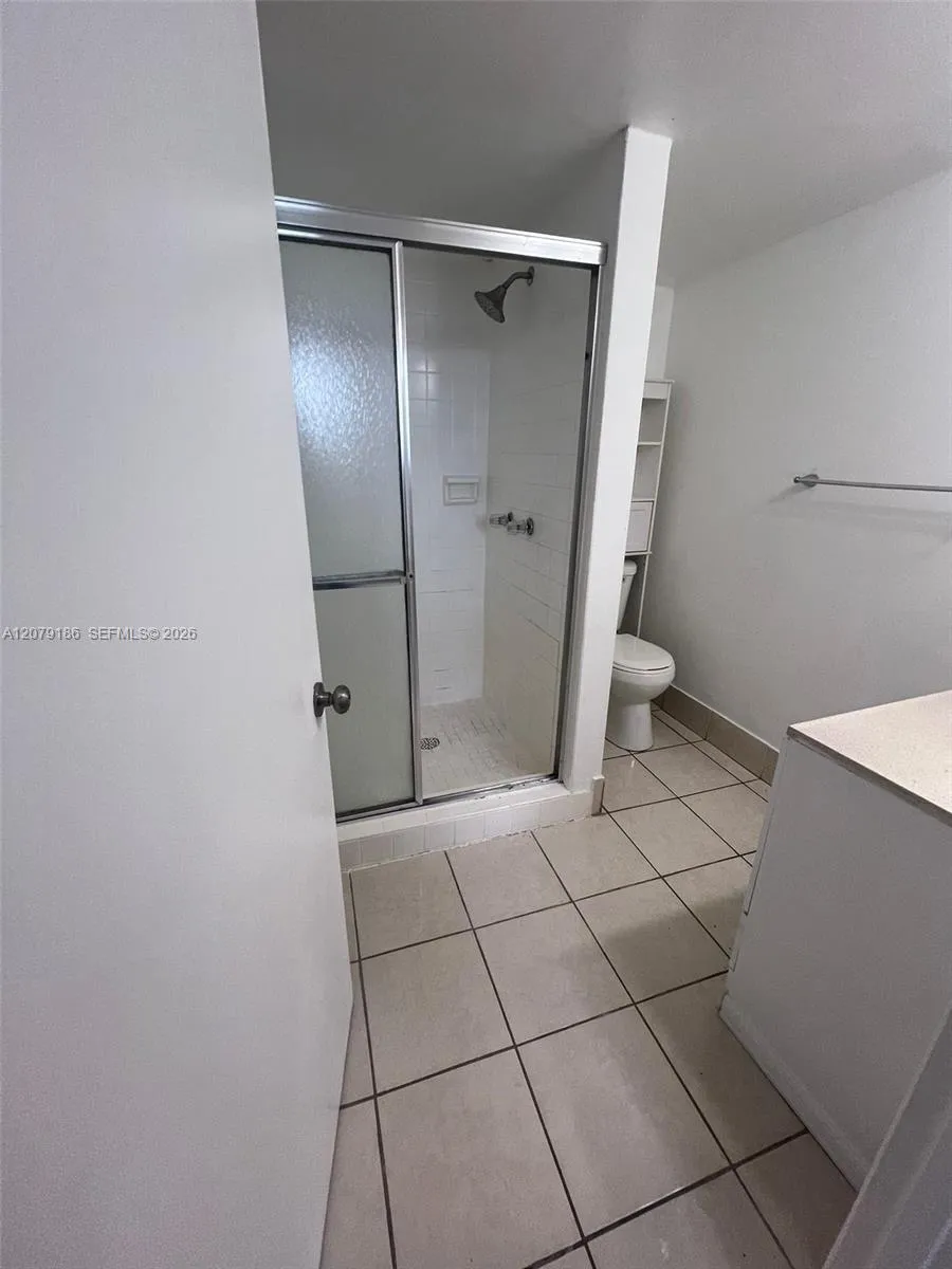 10090 NW 80th Ct #1347 Hialeah Gardens, FL 33016