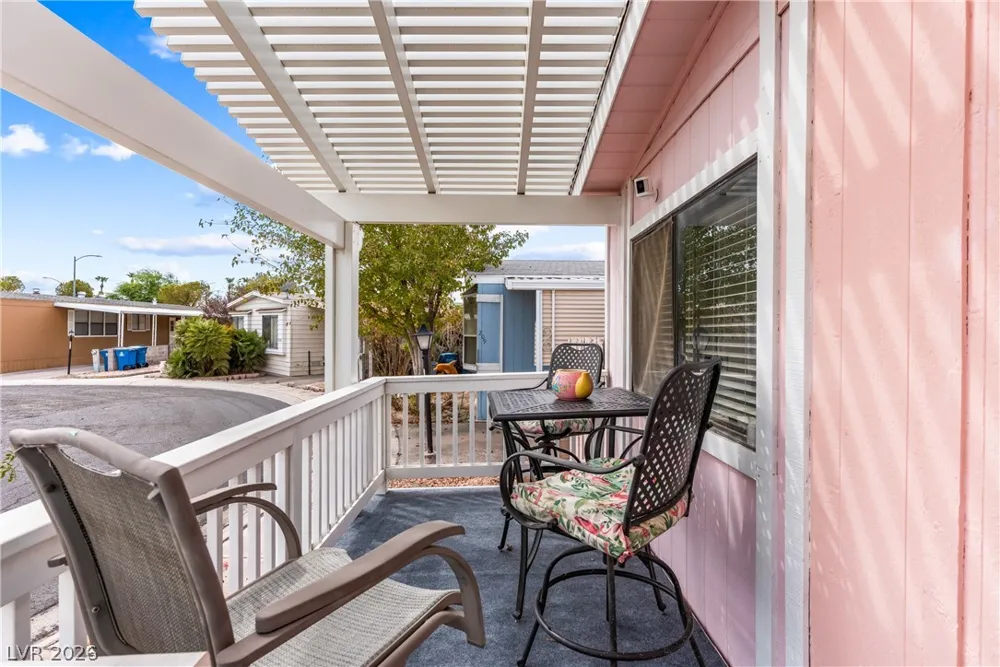 3671 Gulf Shores Drive Las Vegas, NV 89122