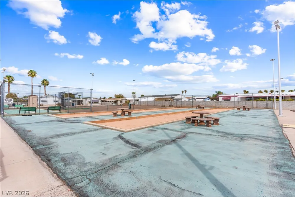 3671 Gulf Shores Drive Las Vegas, NV 89122
