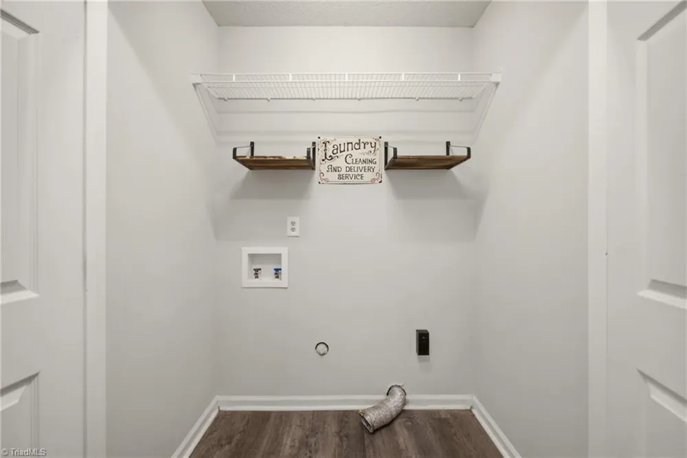 3208 Wallaby Court High Point, NC 27265