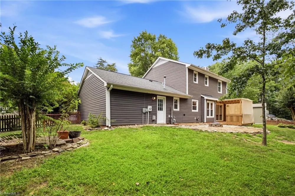 3208 Wallaby Court High Point, NC 27265