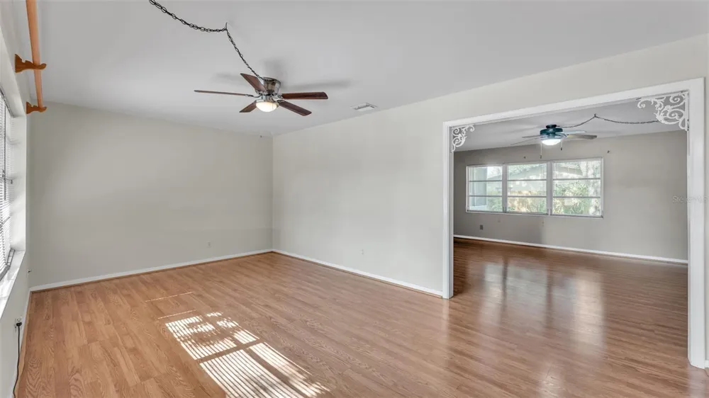 1733 FREDRICKSBURG AVENUE Lakeland, FL 33803