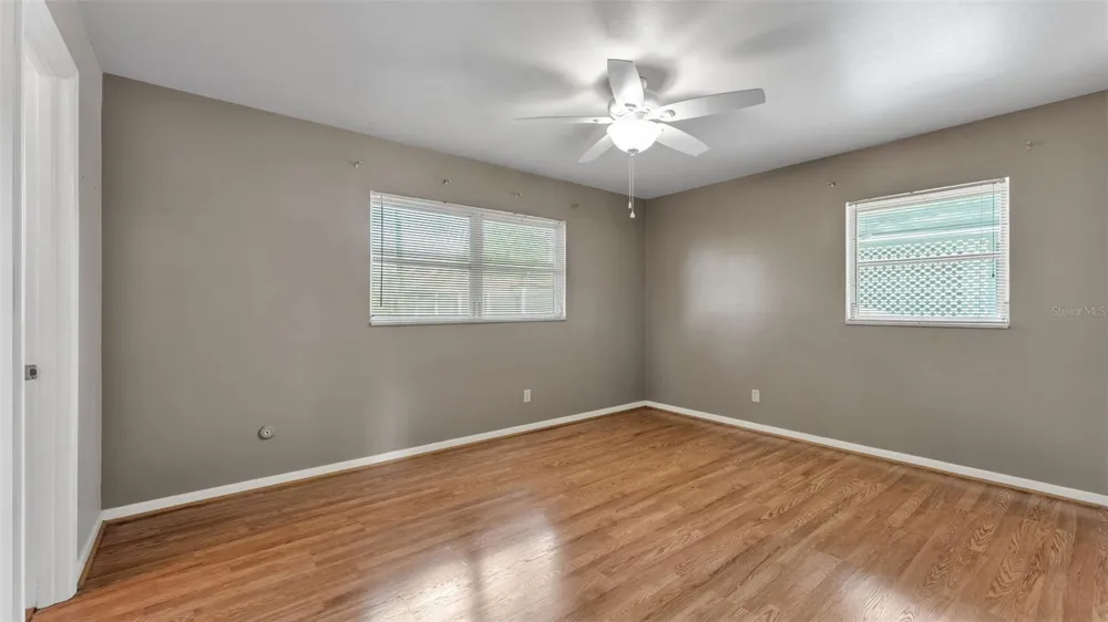 1733 FREDRICKSBURG AVENUE Lakeland, FL 33803