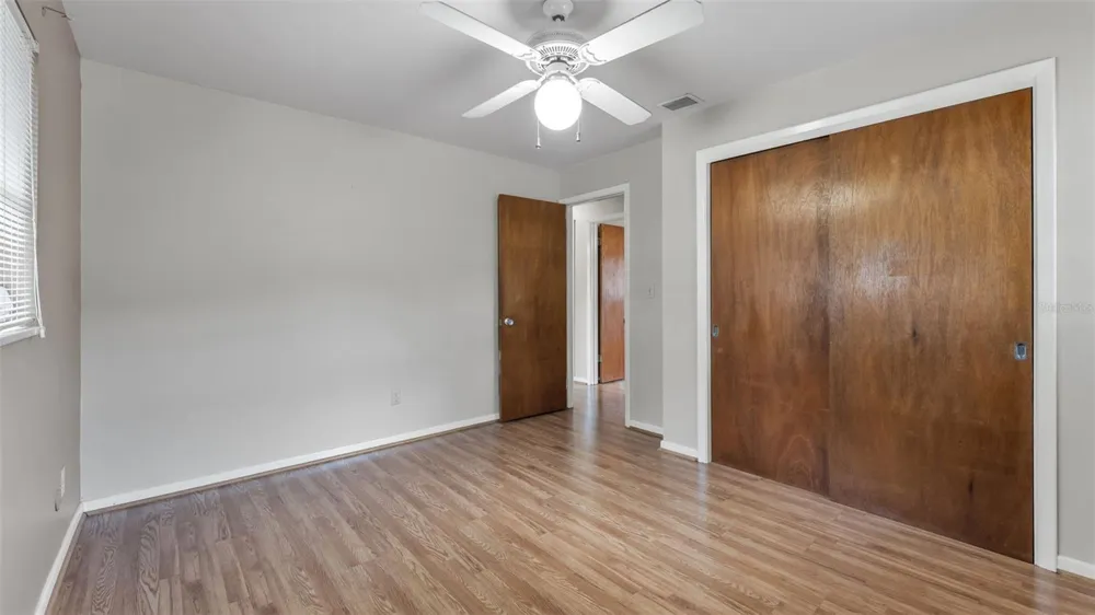 1733 FREDRICKSBURG AVENUE Lakeland, FL 33803