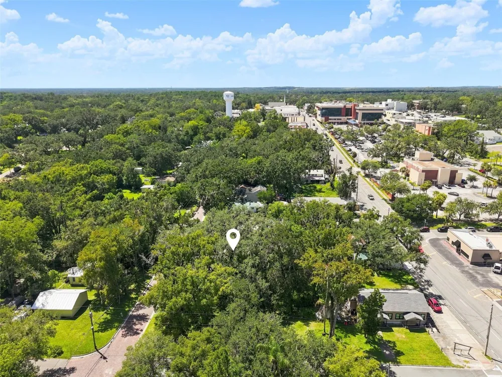 E LIBERTY STREET Brooksville, FL 34601