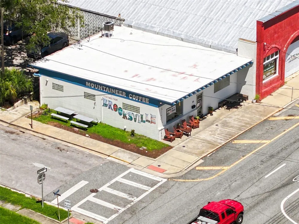 E LIBERTY STREET Brooksville, FL 34601