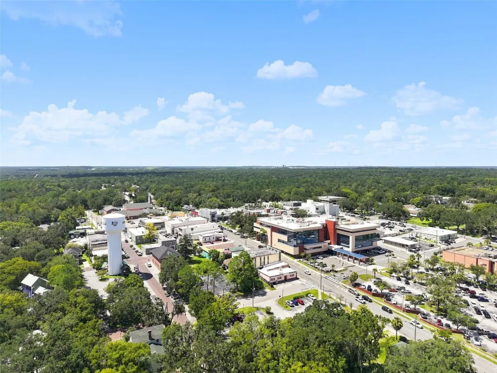 E LIBERTY STREET Brooksville, FL 34601