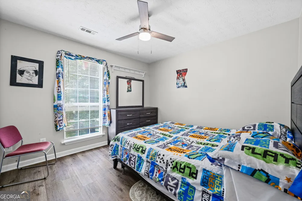 365 Cook DR Ellenwood, GA 30294