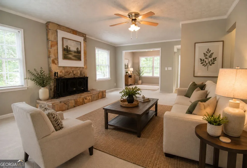 1671 West Pine Lake DR West Point, GA 31833